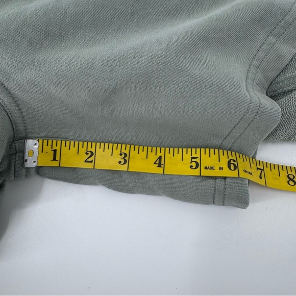 Allbirds Gray Athletic Shorts with Elastic Waistband - Picture 8 of 10